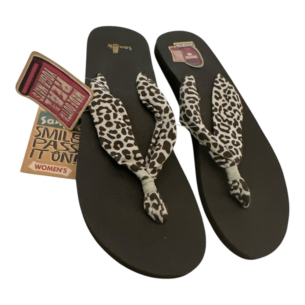 Sanuk Yoga Mat Flip Flops Leopard Print Strap Women’s Size 7 Comfort Sandals
